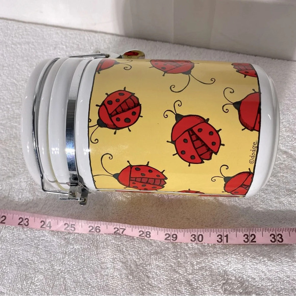 Vintage Bugz By Ursula Dodge Ceramic Ladybug Signature Stoneware Canister - Picture 16 of 16
